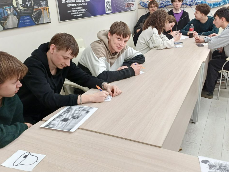 В преддверии знаковой для Беларуси даты 9 декабря Международного дня памяти жертв преступления геноцида в филиале КСТМиА УО РИПО прошла акция «Геноцид. Без срока давности»