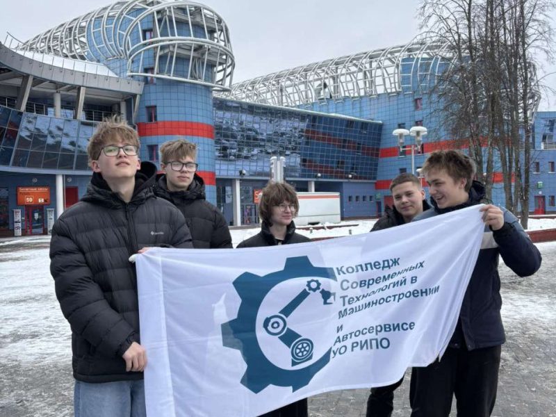 Яркая спортивная страница в истории столицы! На льду «Чижовка-Арены» сегодня, 5 февраля, решался судьбоносный поединок за «Кубок Будущего» между сборными Беларуси и России.