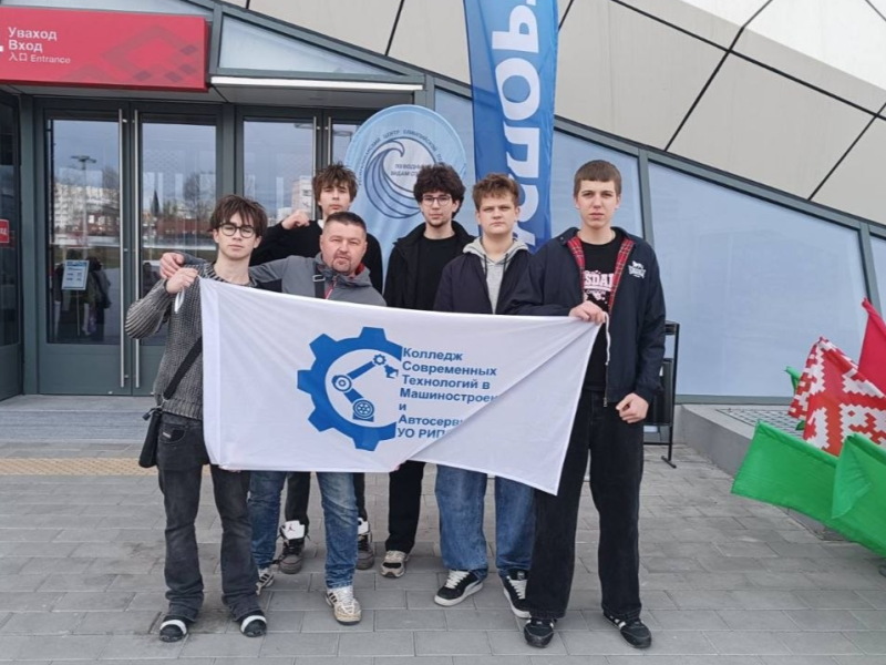 Сегодня открытый чемпионат Республики Беларусь по плаванию принял необычную, но очень мотивированную делегацию.