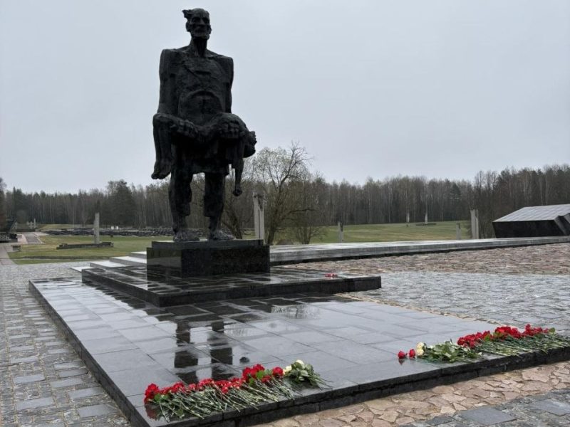 Память поколений в сердцах молодежи!