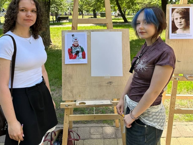 26 июня учащиеся филиала КСТМиА УО РИПО Влада Радченко и Анастасия Сергеенкова приняли участие в районном мастер-классе стрит-арта